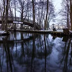 & Restaurant Am Alten Rhin 3* 诺伊鲁平