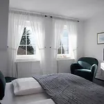 & Restaurant Am Alten Rhin 酒店 诺伊鲁平