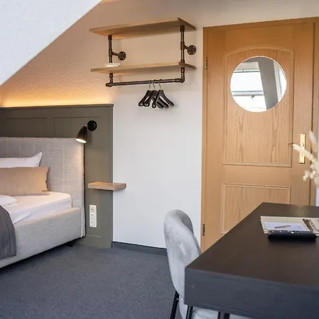 Hotel Hotel & Restaurant Am Alten Rhin 3*