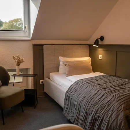 Hotel & Restaurant Am Alten Rhin 3*