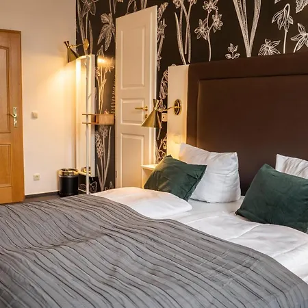 Hotel & Restaurant Am Alten Rhin 3* Neuruppin