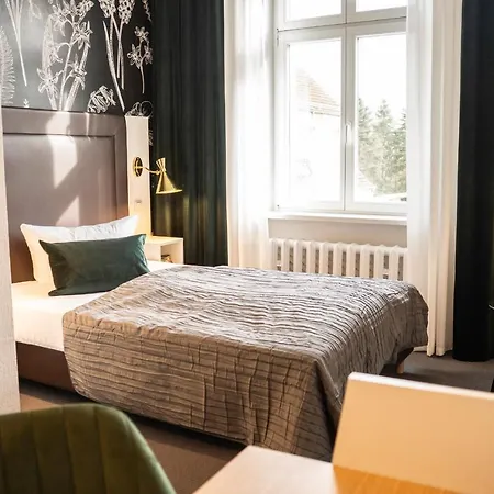 Szálloda & Restaurant Am Alten Rhin Neuruppin
