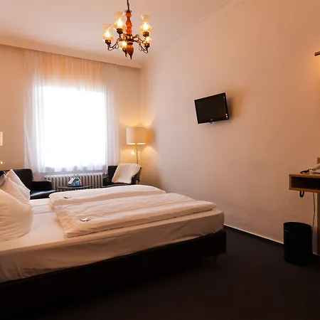 & Restaurant Am Alten Rhin