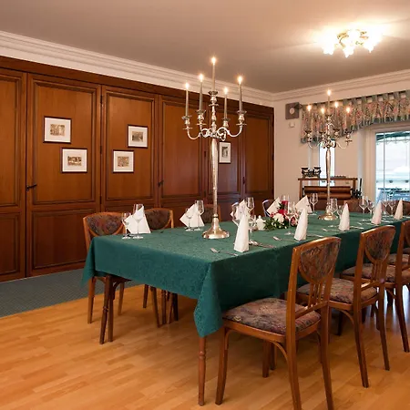 Hotel Hotel & Restaurant Am Alten Rhin 3*