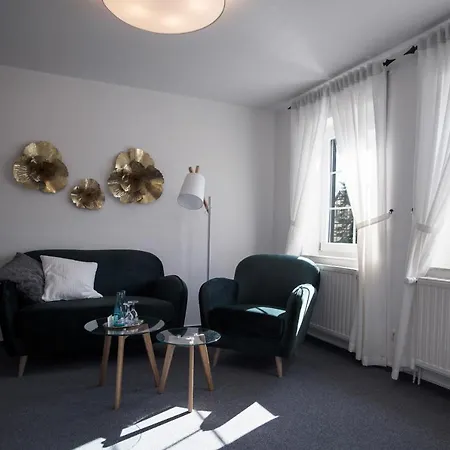 Hotel & Restaurant Am Alten Rhin 3* Neuruppin