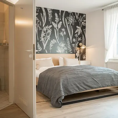 فندق & Restaurant Am Alten Rhin نيوروبين